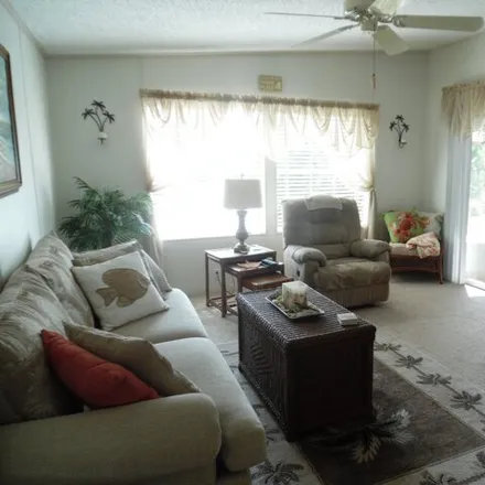 Image 4 - 366 Lake Erie Ln, Mulberry, Florida, 33860 - Apartment for sale