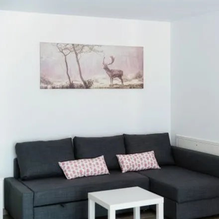 Image 4 - Grono, Bivio Calanca, Via Cantonale, 6537 Grono, Switzerland - Apartment for rent