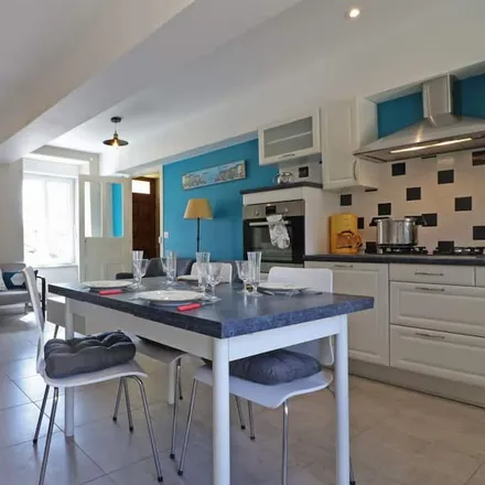 Rent this 2 bed townhouse on Rives-d'Andaine in Orne, France