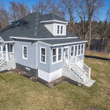 Buy this 4 bed house on 12 Amherst Street in Billerica, MA 01862