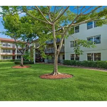 Buy this 2 bed condo on 151 Southwest 135th Terrace in Pembroke Pines, FL 33027