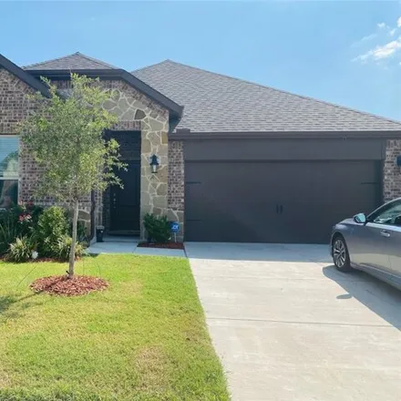 Rent this 4 bed house on 3033 Meredith Ln in Heath, Texas