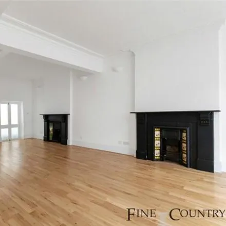 Image 3 - 36 Streatley Road, London, NW6 7EH, United Kingdom - Townhouse for sale