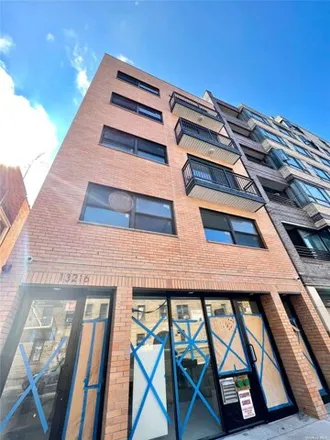 Buy this 1 bed condo on 132-16 Maple Avenue in New York, NY 11355
