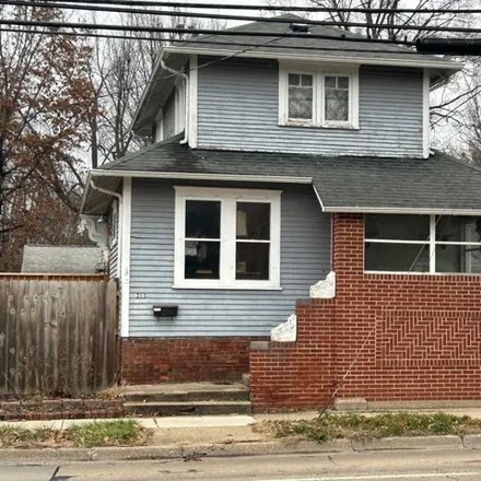 Buy this 2 bed house on 363 West Ash Street in Hawthorne Place, Springfield