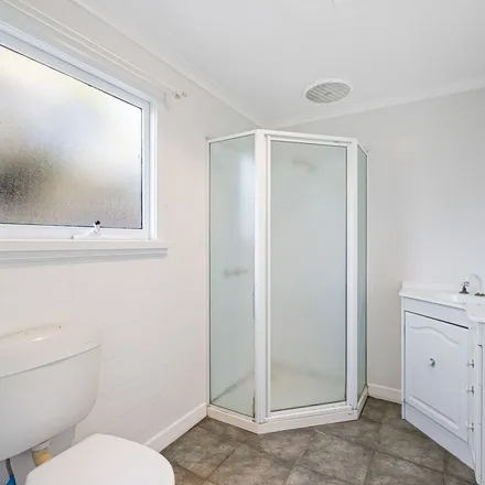 Image 3 - Warrior Place, Newington VIC 3350, Australia - Apartment for rent