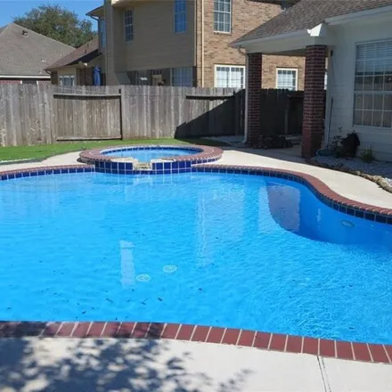 Rent this 4 bed house on 1422 Lamplight Trail Drive in Cinco Ranch, Harris County