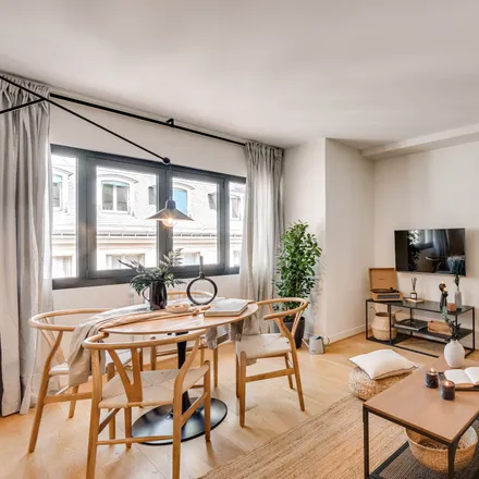 Image 2 - 15 Rue des Mathurins, 75009 Paris, France - Apartment for rent