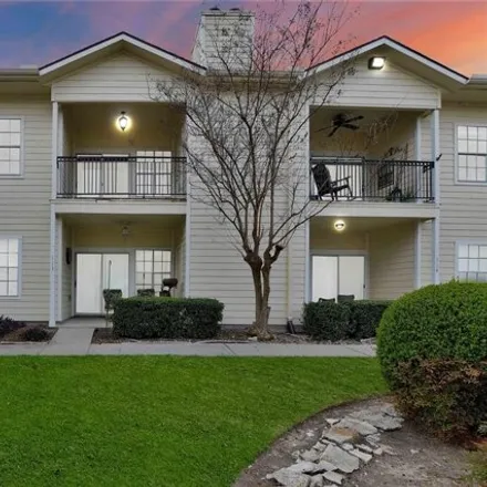 Rent this 2 bed condo on Madeley Ranch Road in Montgomery County, TX 77356