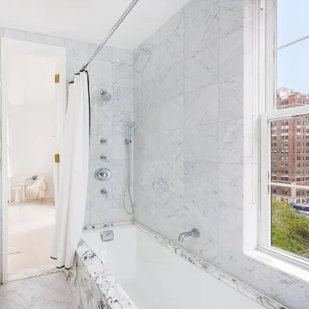 Image 8 - 71 East 87th Street, New York, NY 10128, USA - Apartment for sale