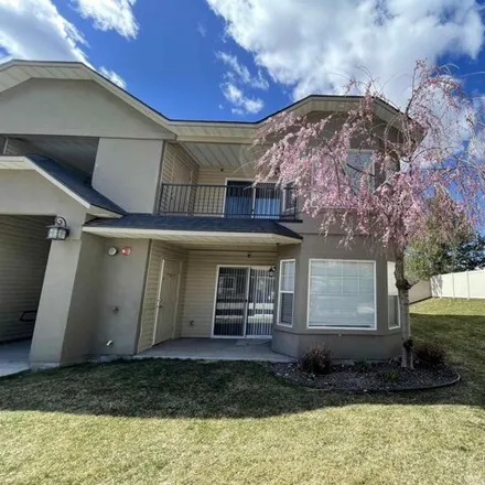 Rent this 3 bed apartment on 3217 South Milan Place in Meridian, ID 83642