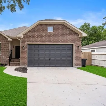 Buy this 4 bed house on 4056 Groton Drive in Houston, TX 77047