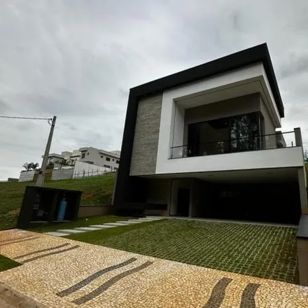 Buy this 3 bed house on Avenida João XXIII in Jardim São Pedro, Mogi das Cruzes - SP