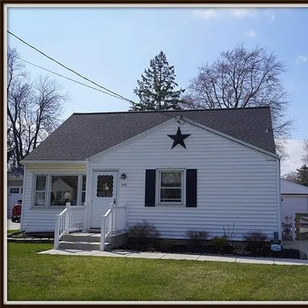 Buy this 2 bed house on 355 North 5th Street in Village of Lewiston, Niagara County