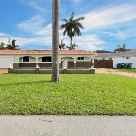 Image 4 - 1425 NW 203rd St, Miami Gardens, Florida, 33169 - House for sale