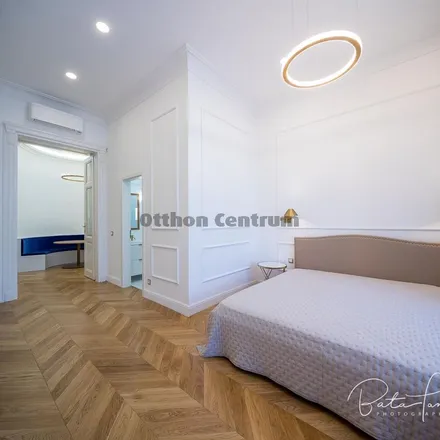 Image 7 - Budapest, Régi posta utca 5, 1052, Hungary - Apartment for rent