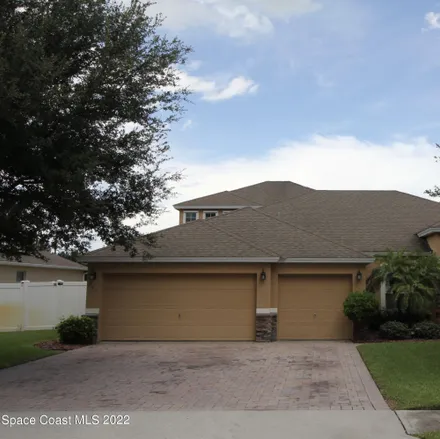 Buy this 6 bed loft on 622 Grouper Circle SE in Palm Bay, FL 32909