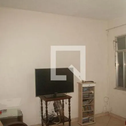 Rent this 2 bed apartment on Estrada Mirandela in Centro, Nilópolis - RJ