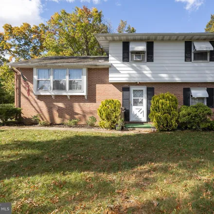 Buy this 3 bed house on 192 Oaklawn Terrace in Vineland, NJ 08361