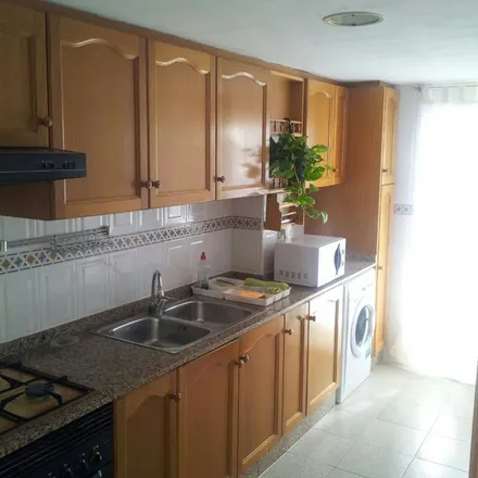 Rent this 2 bed apartment on Avinguda del Diví Mestre in 46120 Alboraia / Alboraya, Spain