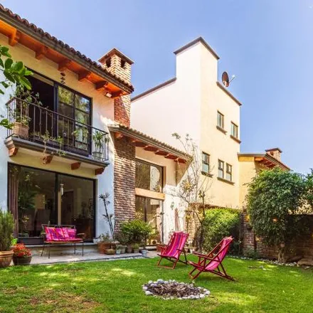 Buy this 4 bed house on Calzada Desierto de los Leones 1258 in Colonia El Encino, 01700 Santa Fe
