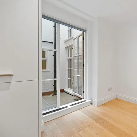 Image 9 - 39 York Street, London, W1U 6JP, United Kingdom - Apartment for rent