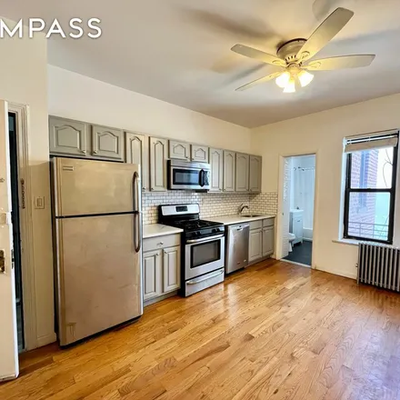 Image 7 - 413 Manhattan Avenue, New York, NY 11222, USA - Apartment for rent