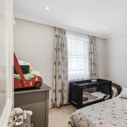 Image 7 - 23-44 Cornwall Terrace Mews, London, NW1 4QP, United Kingdom - Apartment for rent