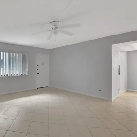 Image 7 - 15074 Ashland Place, Kings Point, Palm Beach County, FL 33484, USA - Condo for rent
