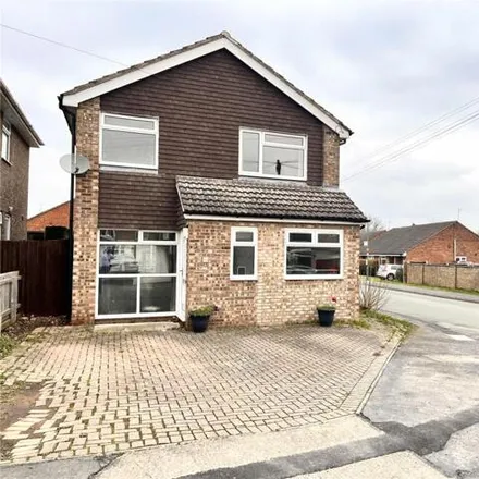 Buy this 4 bed house on Whitecroft Road in Shrewsbury, SY3 7TL