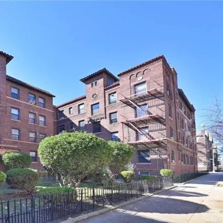 Buy this studio apartment on 62-64 Saunders Street in New York, NY 11374