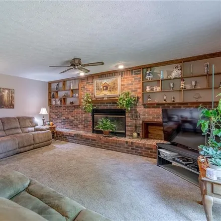 Image 3 - 4452 Erica Court, Sugarcreek Township, OH 45440, USA - House for sale