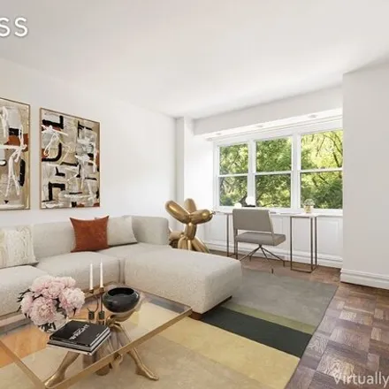 Image 3 - 900 5th Avenue, New York, NY 10021, USA - Apartment for sale