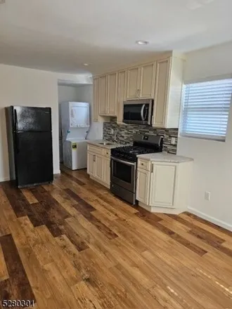 Rent this 1 bed house on 589 New York Avenue in Lyndhurst, NJ 07071