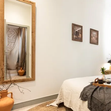 Rent this 2 bed apartment on Liberty in Calle de Juan Bravo, 31