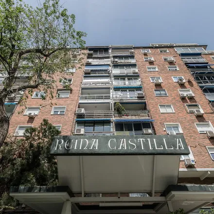 Image 1 - Reina Castilla, Calle de Rafael Herrera, 9, 28036 Madrid, Spain - Apartment for rent