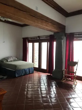 Rent this studio house on Calzada de los Estrada in 62290 Cuernavaca, MOR