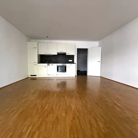 Rent this 3 bed apartment on Arnold-Luschin-Gasse 1 in 8020 Graz, Austria