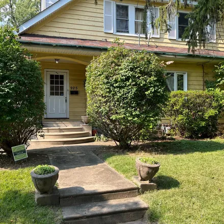 Buy this 3 bed house on 925 Beechwood Avenue in Collingdale, Delaware County
