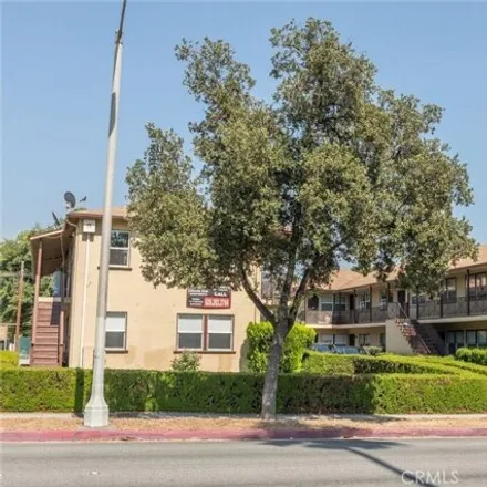 Buy this 16 bed house on 1890 Lincoln Avenue in Pasadena, CA 91109