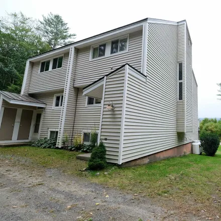 Image 5 - Club house, Fox Lane, Ludlow, Windsor County, VT 05149, USA - Townhouse for sale