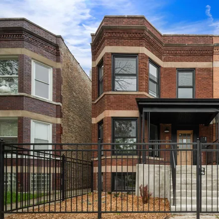 Buy this 6 bed duplex on 6804 South Champlain Avenue in Chicago, IL 60637