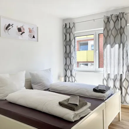Rent this 3 bed apartment on Ziegelstraße 14 in 49074 Osnabrück, Germany