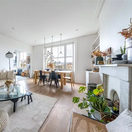 Rent this 2 bed apartment on 7 Castellain Road in London, W9 1EY
