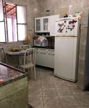 Buy this 3 bed house on Alameda Pará in Engenho do Roçado, São Gonçalo - RJ