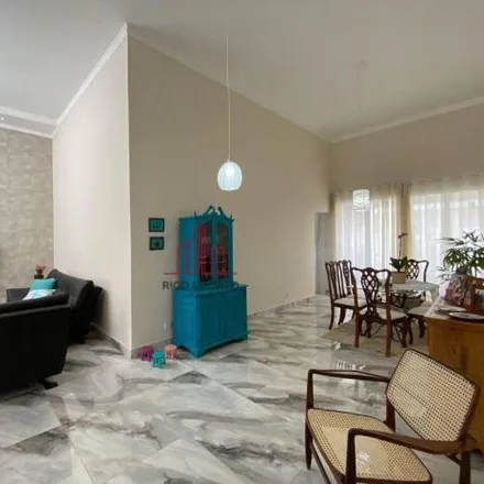 Buy this 5 bed house on Rua Herminio Luiz Fregoni in Parque das Árvores, Boituva - SP