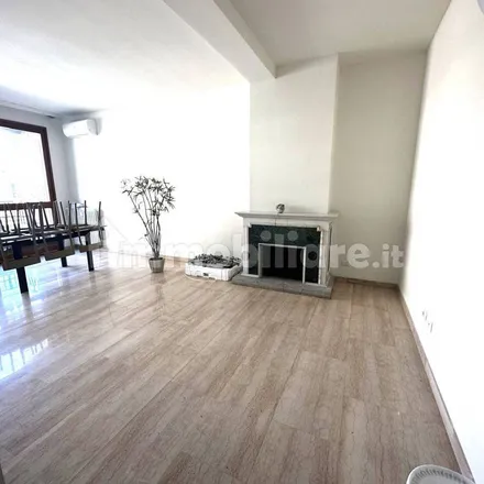 Image 5 - Strada Giuseppe Mazzini 27, 43121 Parma PR, Italy - Apartment for rent
