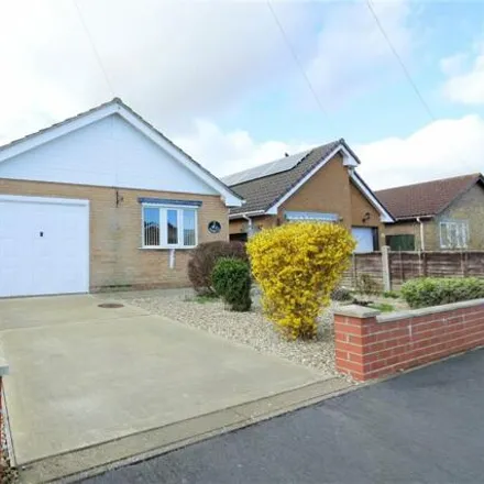 Buy this 2 bed house on Harding Close in Sutton-on-Sea, LN12 2NB