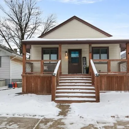 Buy this 5 bed house on 1528 Atchison Avenue in Whiting, Lake County