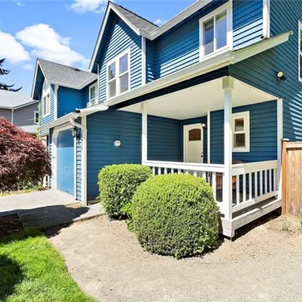 Buy this 3 bed house on 14434 101st Place Northeast in Kirkland, WA 98034